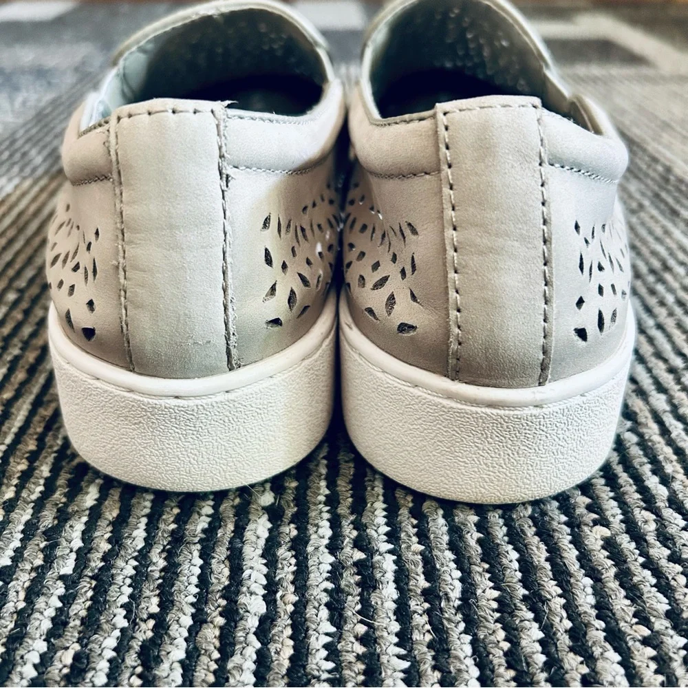 Vionic Grey Nubuck Midi Perforated Slip on Sneakers, size 7.5 38.5 - Picture 8 of 11